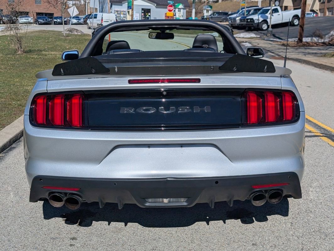 Used 2016 Ford Mustang GT Premium w/ Equipment Group 401A image 11