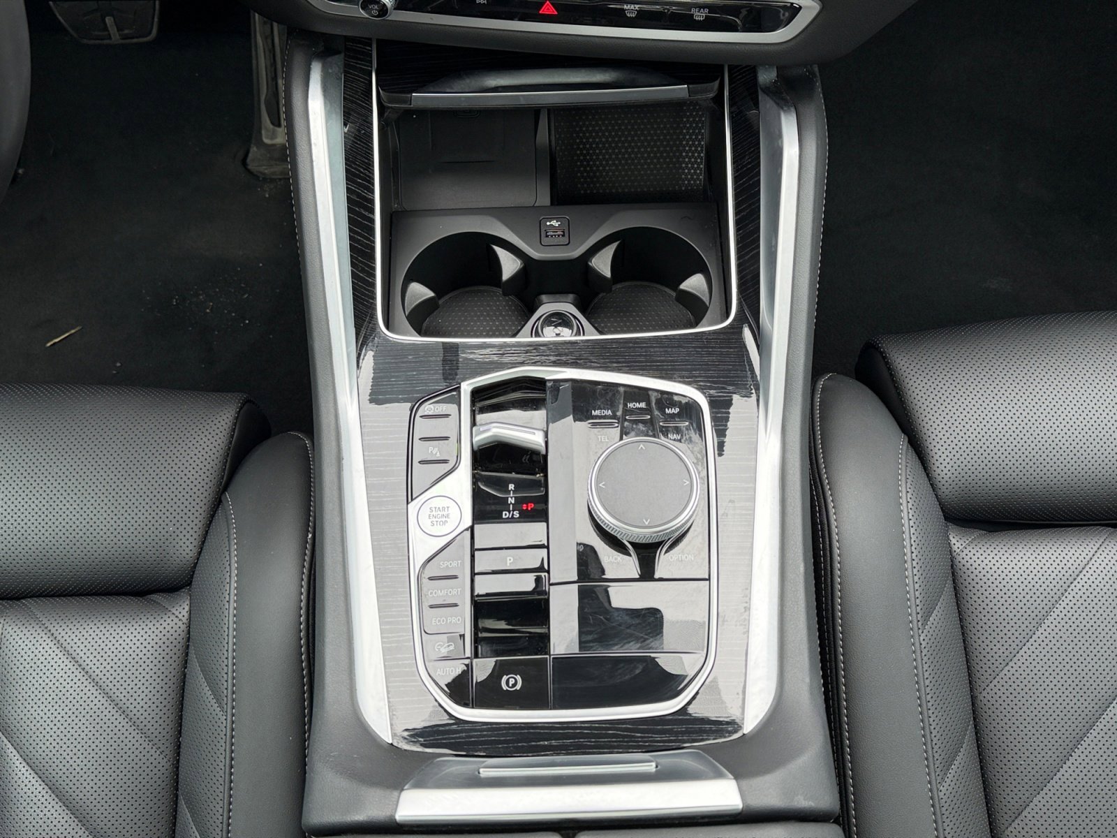 Used 2024 BMW X6 xDrive40i image 15