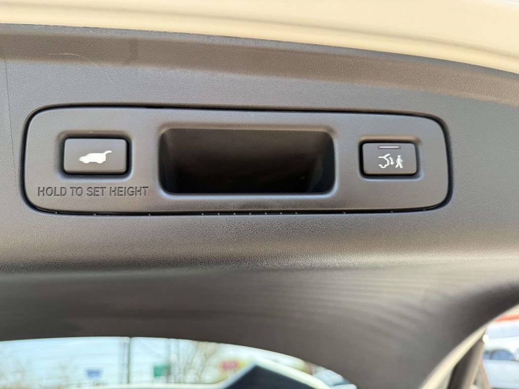Certified 2025 Acura ADX A-Spec AWD/4WD image 9