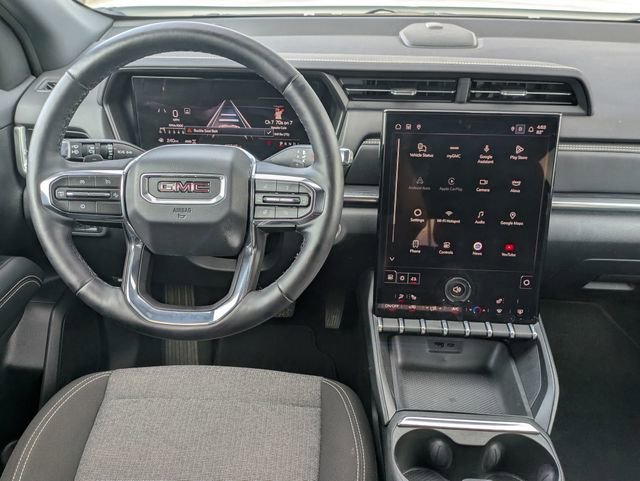 Used 2025 GMC Terrain Elevation AWD/4WD image 30