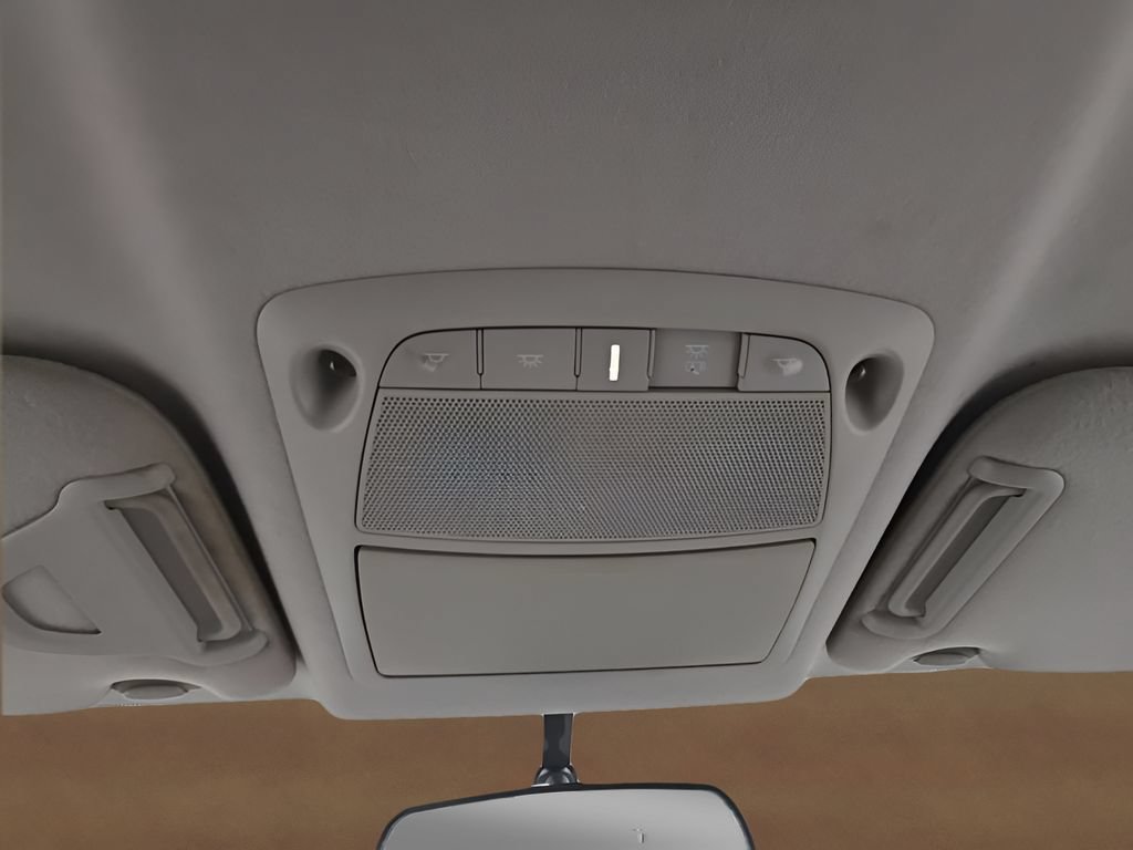 Used 2015 Nissan Sentra S FWD image 36
