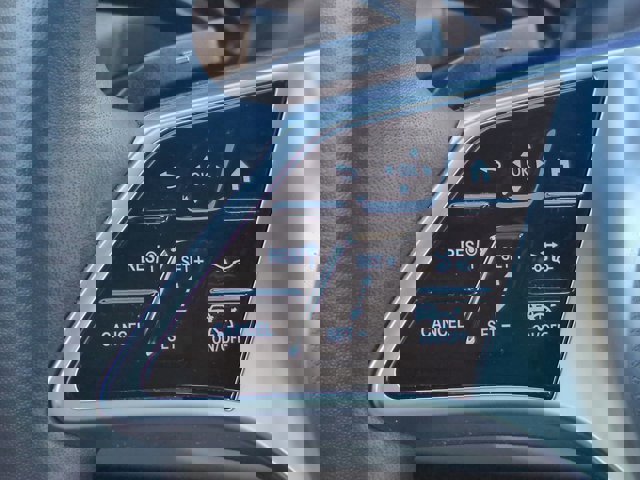 Used 2023 Mercedes-Benz C 300 Sedan image 25