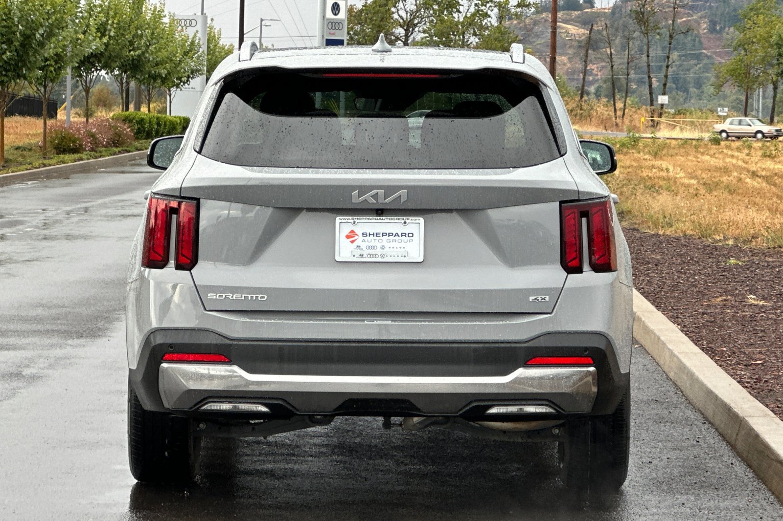 Used 2024 Kia Sorento S w/ Panoramic Sunroof Package AWD/4WD image 4