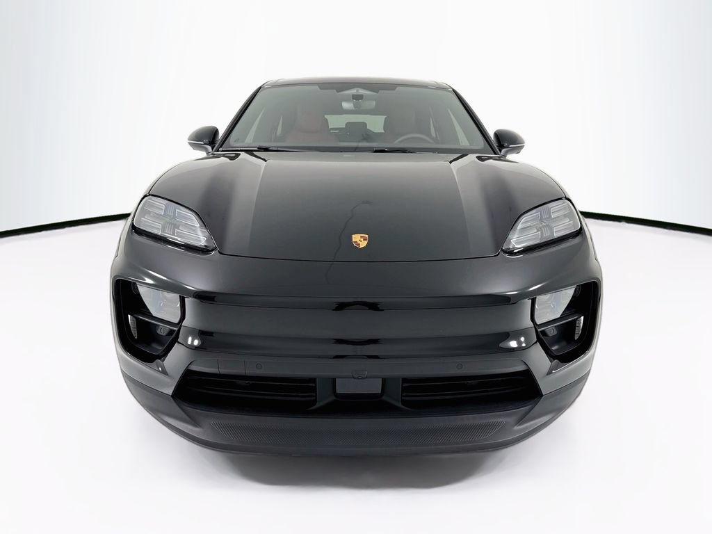 New 2026 Porsche Macan Electric RWD image 6