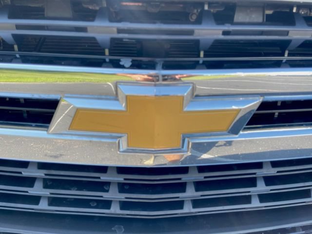 Used 2022 Chevrolet Silverado 1500 LT AWD/4WD image 30
