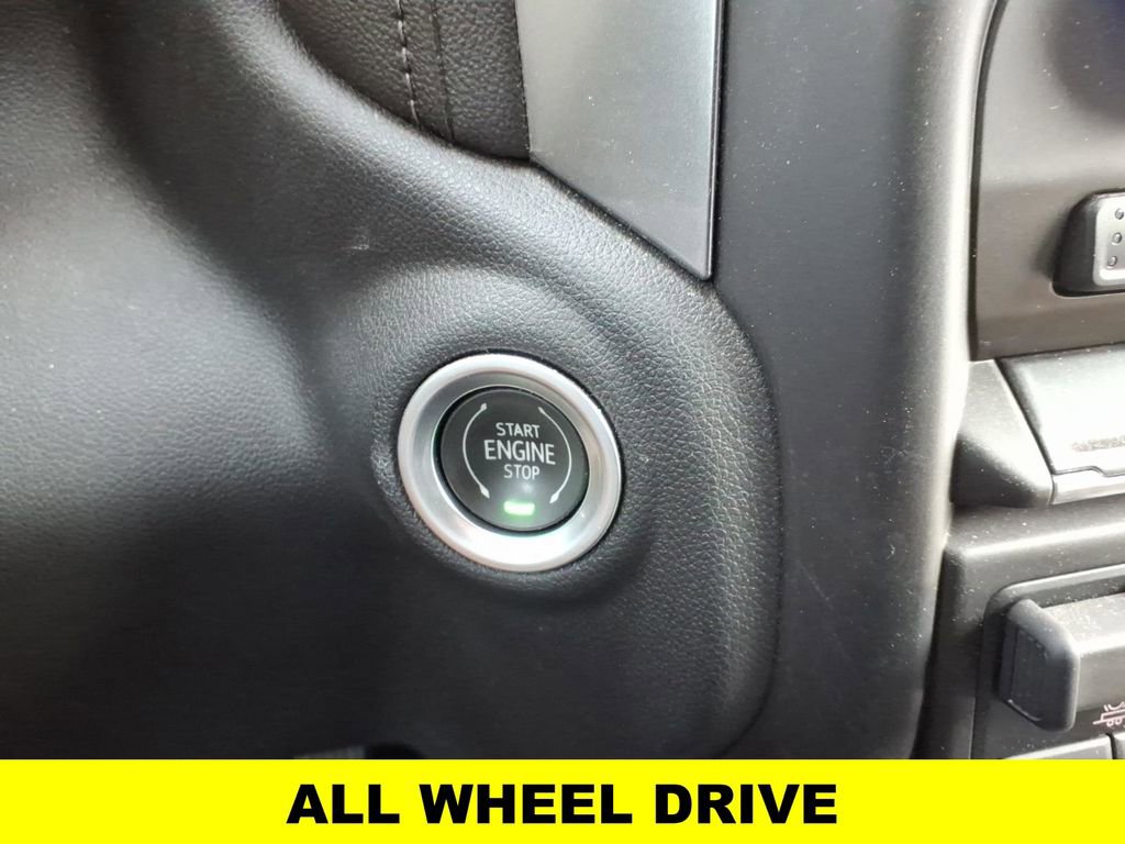 Used 2022 Chevrolet Silverado 2500 LTZ w/ LTZ Convenience Package AWD/4WD image 21