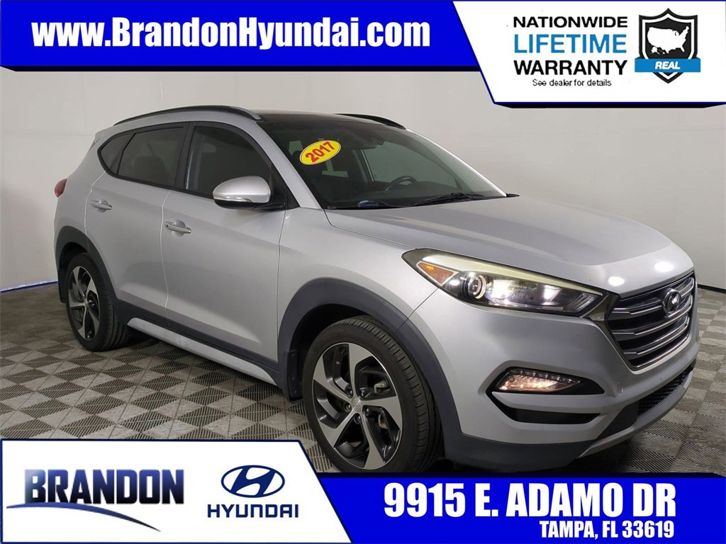 Used 2017 Hyundai Tucson Limited w/ Limited Ultimate Package 03