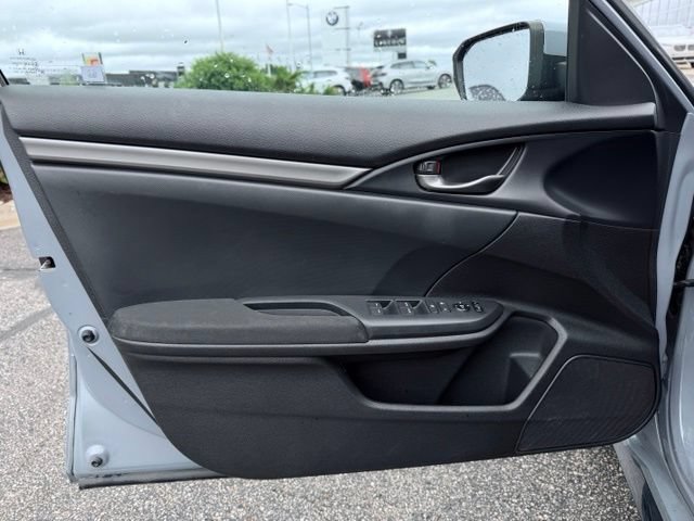 Used 2018 Honda Civic Sport image 10