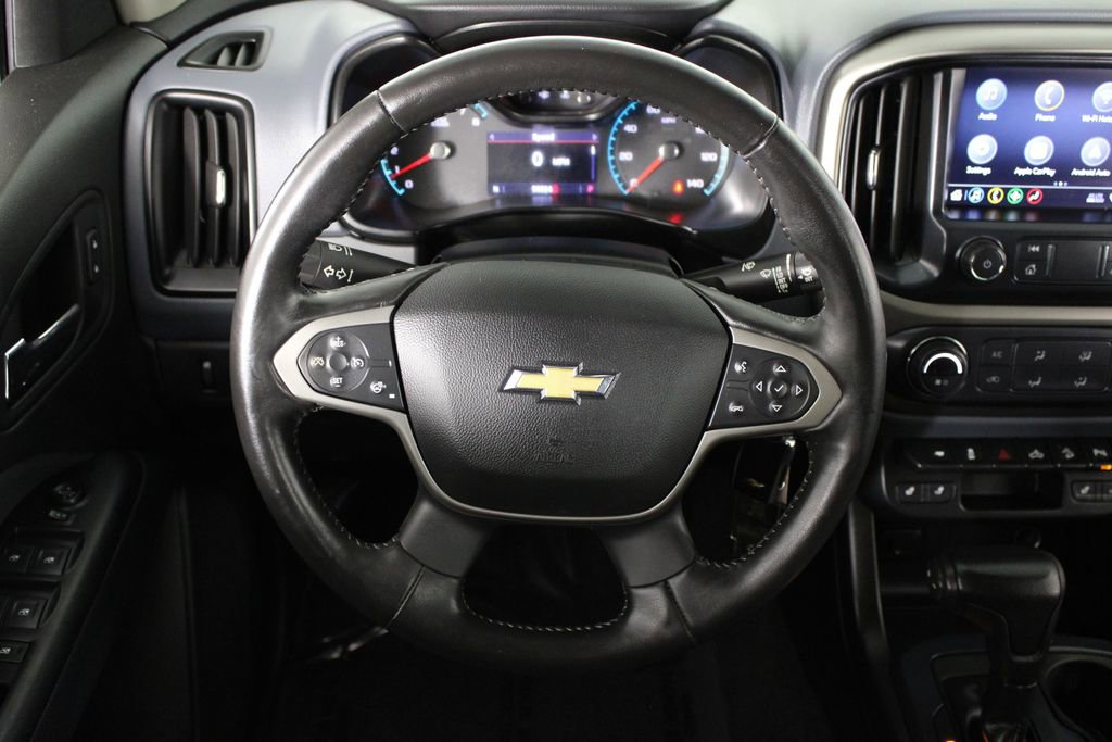 Used 2021 Chevrolet Colorado Z71 w/ Z71 Midnight Edition image 6