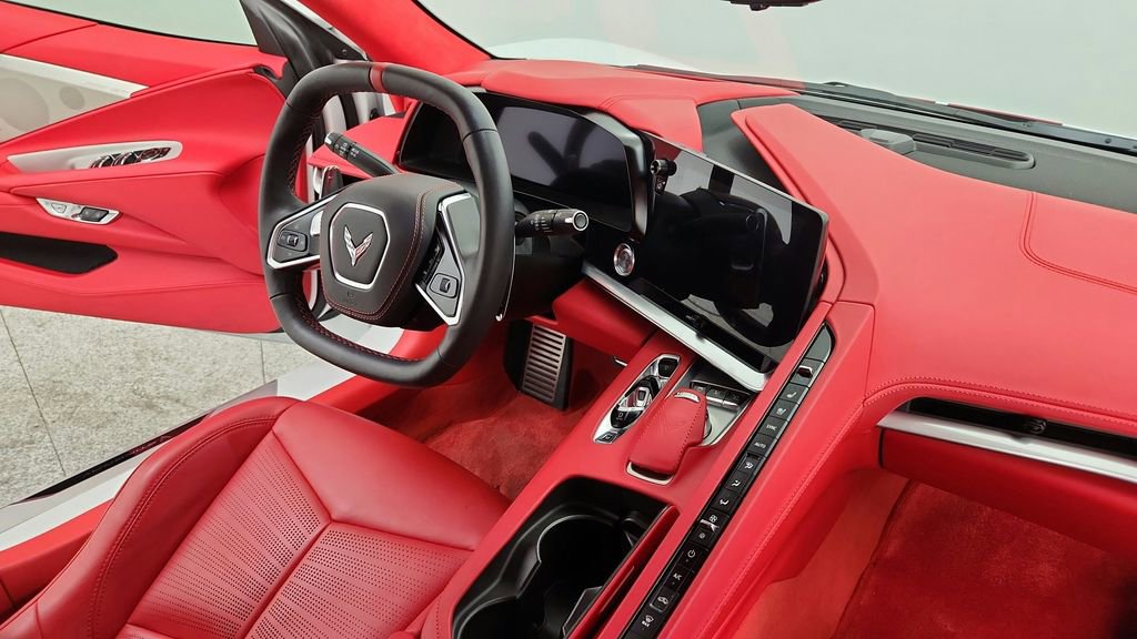 Used 2023 Chevrolet Corvette Stingray Premium Conv w/ Z51 Performance Package RWD image 34