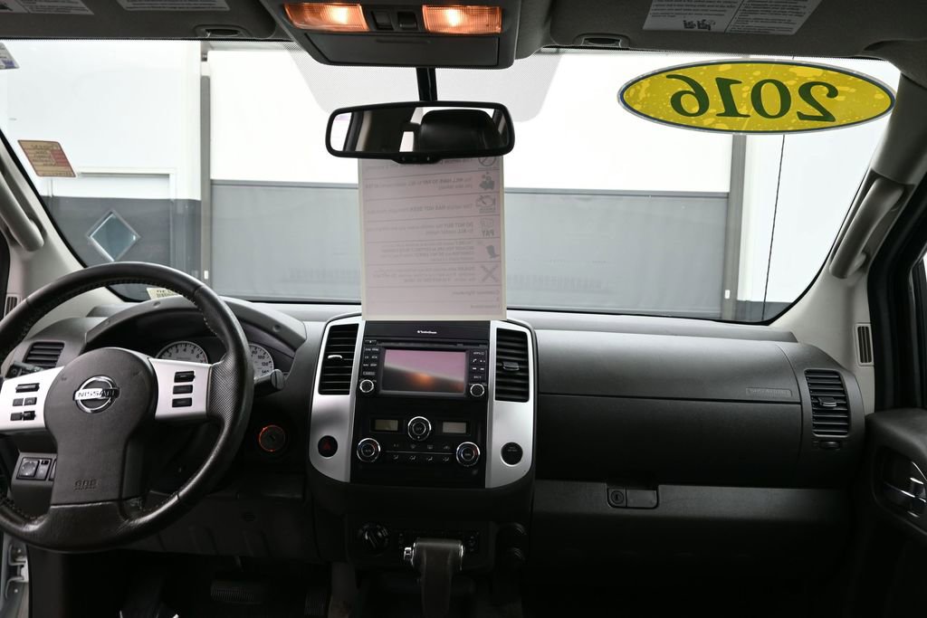 Used 2016 Nissan Frontier PRO-4X w/ Pro-4x Luxury Package AWD/4WD image 14