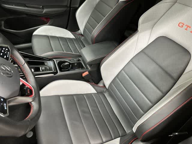 Used 2024 Volkswagen GTI SE FWD image 10