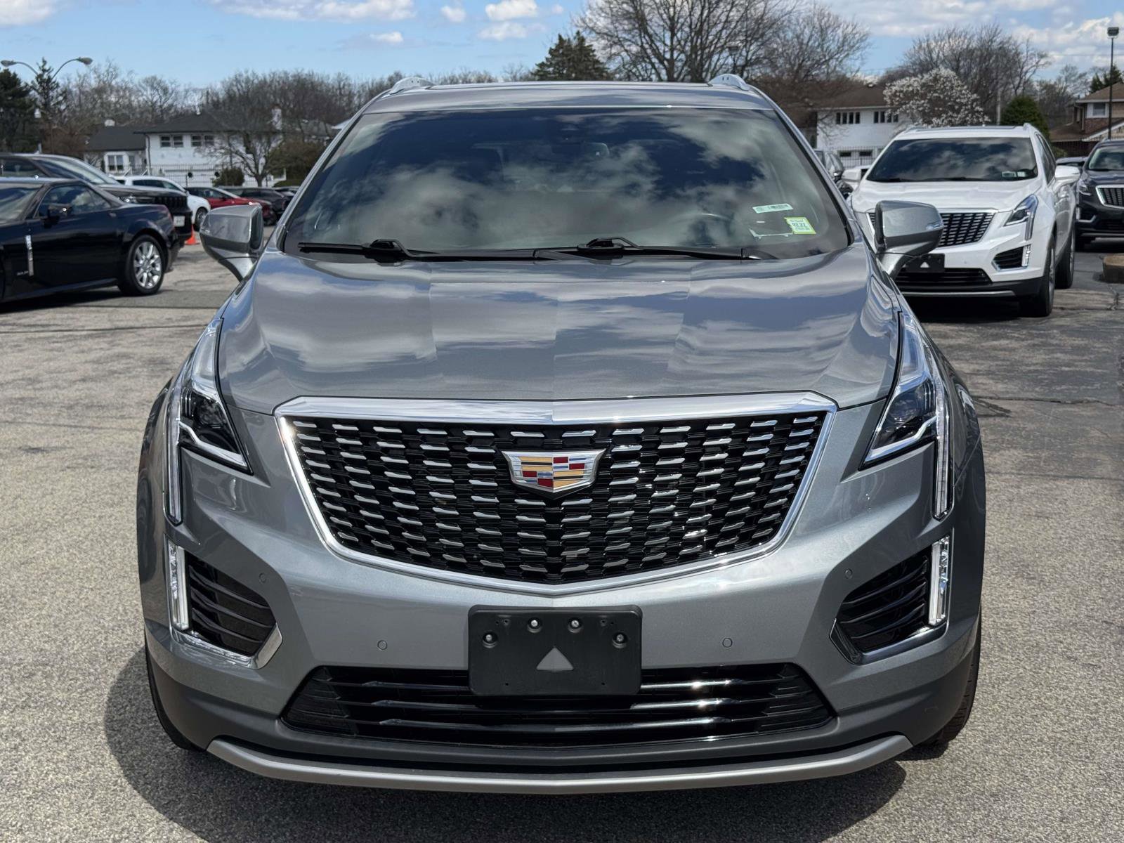 Certified 2023 Cadillac XT5 Premium Luxury image 2