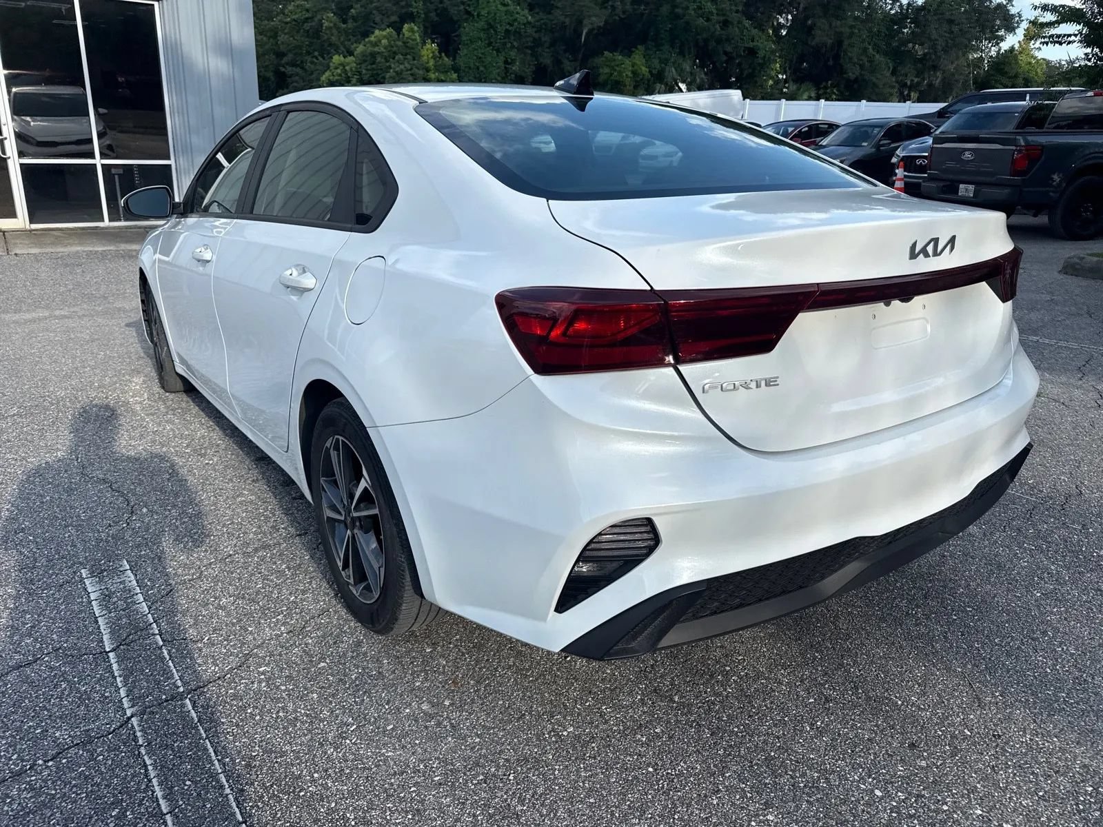 Used 2023 Kia Forte LXS FWD image 11