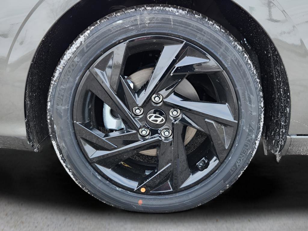 New 2026 Hyundai Elantra Sport image 10