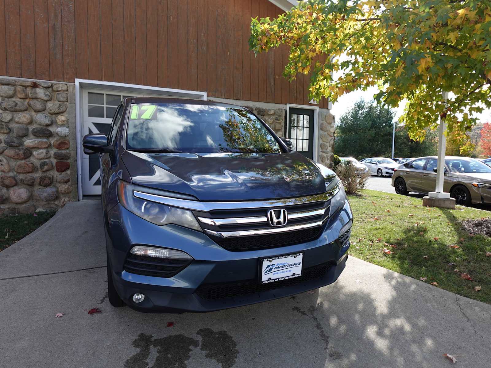 Certified 2017 Honda Pilot EX-L image 3