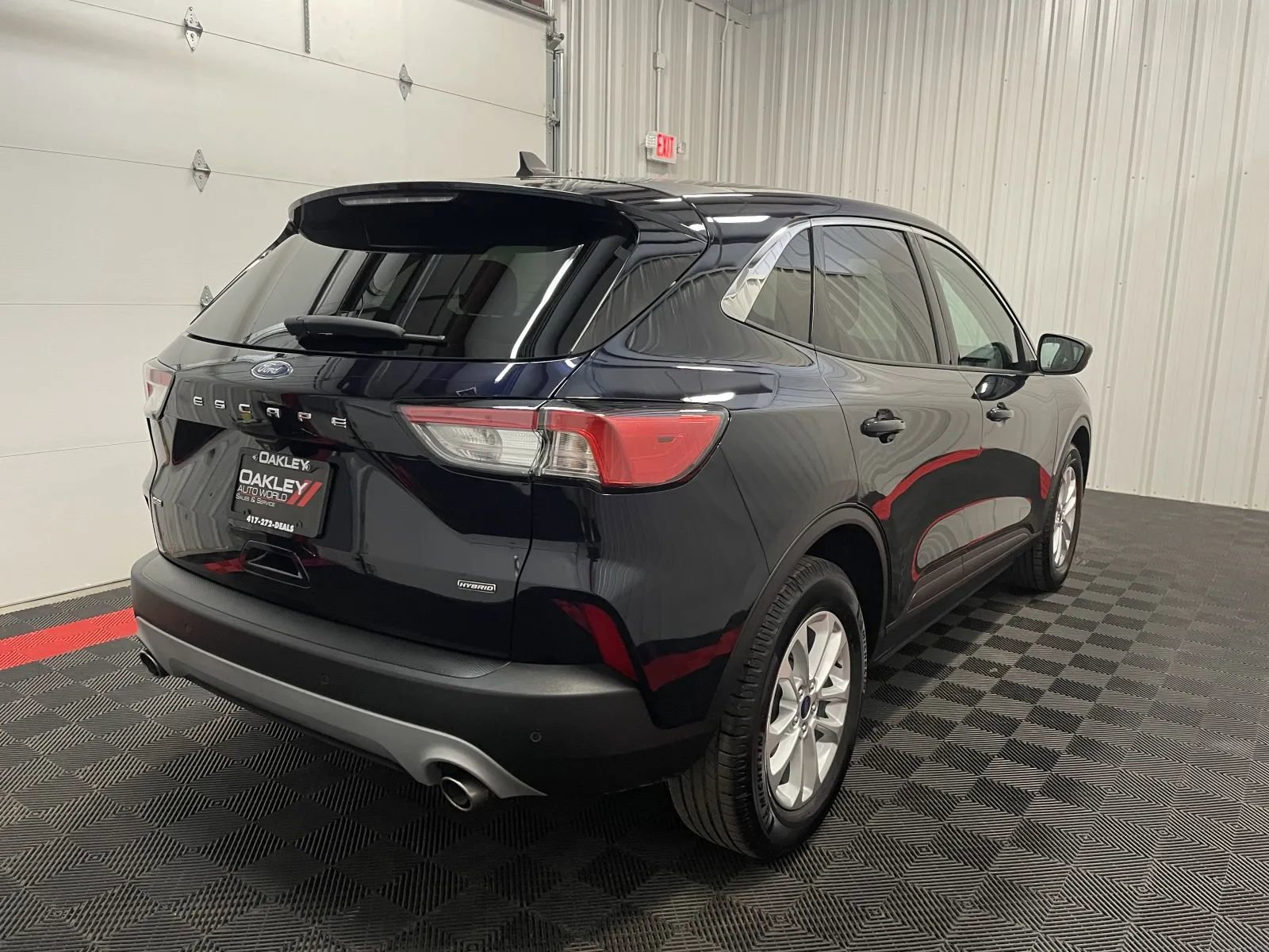 Used 2021 Ford Escape SE image 4