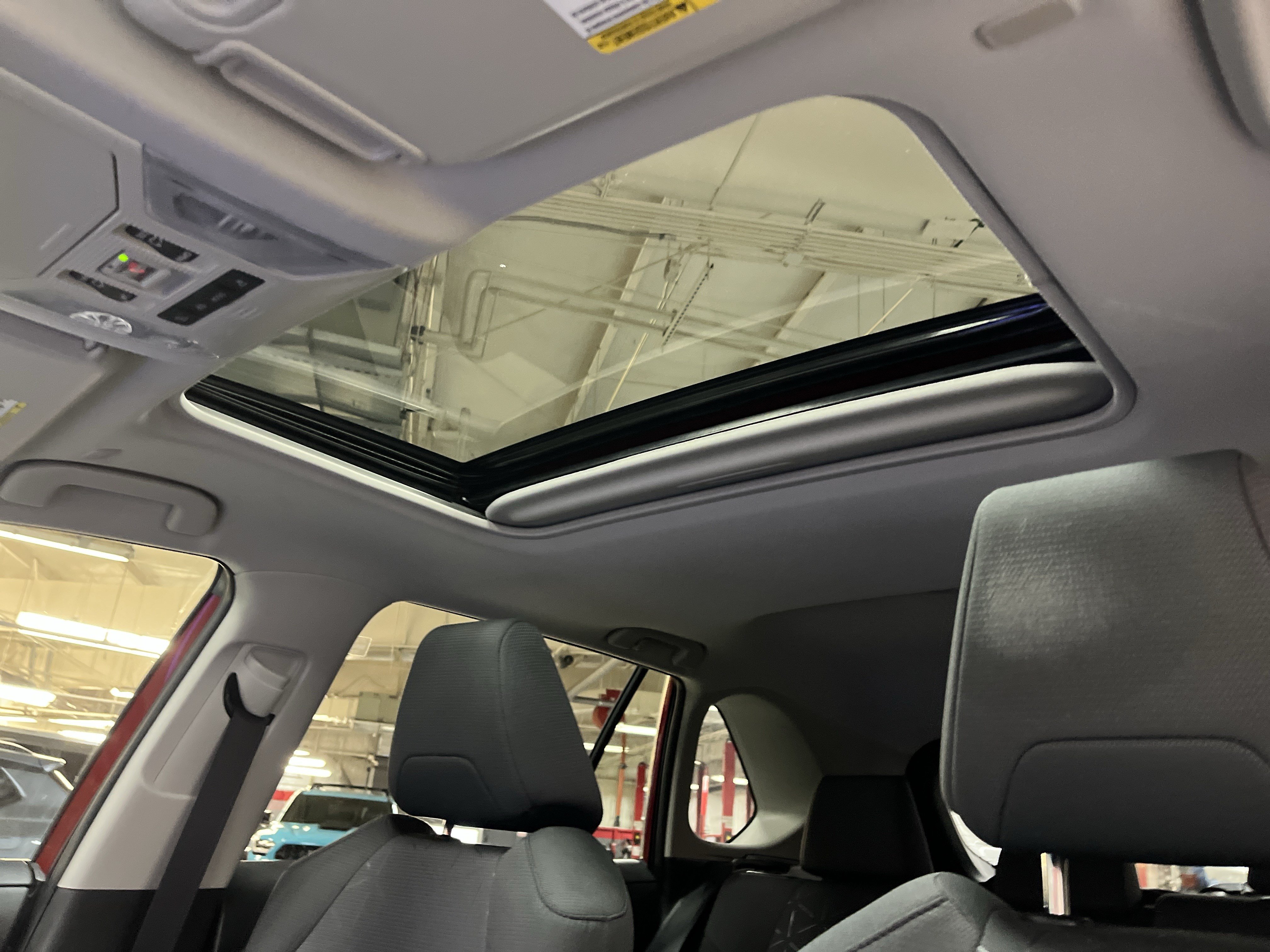 Certified 2025 Toyota RAV4 XLE w/ Convenience Package AWD/4WD image 28