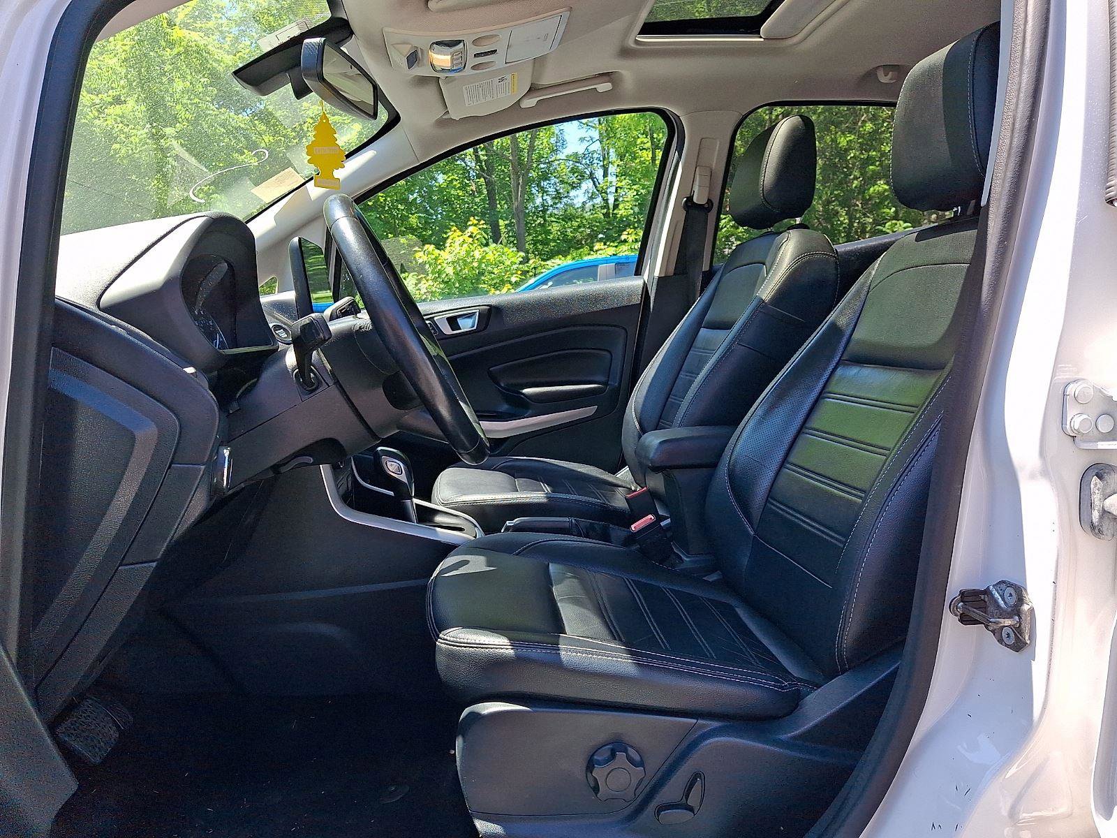 Used 2018 Ford EcoSport Titanium w/ Titanium Cold Weather Package AWD/4WD image 13