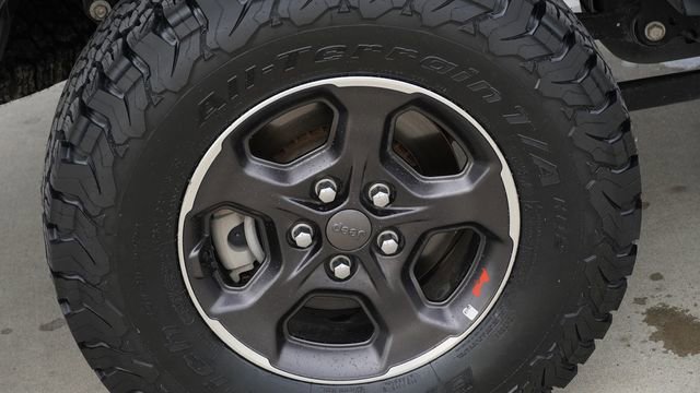 Certified 2023 Jeep Gladiator Rubicon image 11