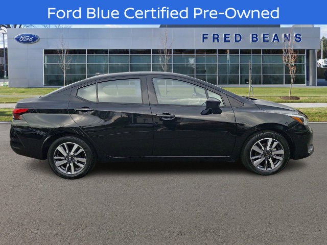 Used 2025 Nissan Versa SV FWD image 6