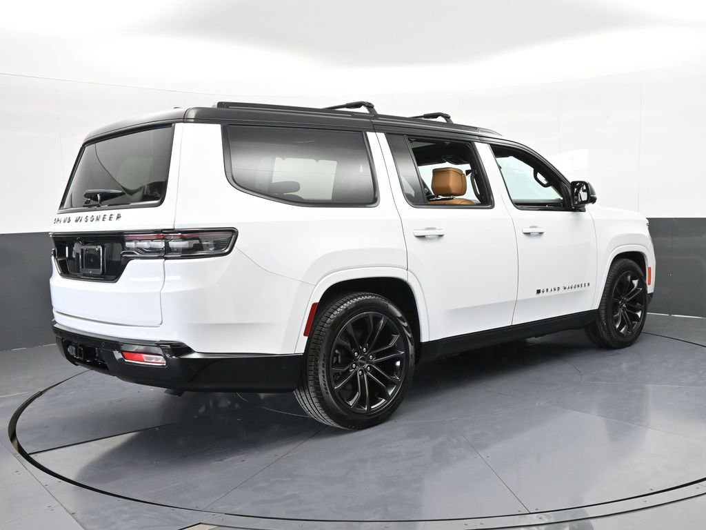 Used 2024 Jeep Grand Wagoneer Series III w/ Quick Order Packagew 28T image 6