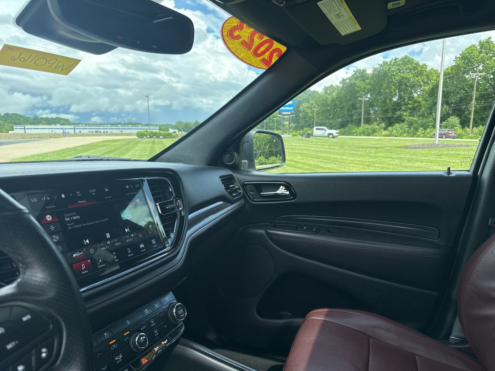 Used 2023 Dodge Durango GT AWD/4WD image 29