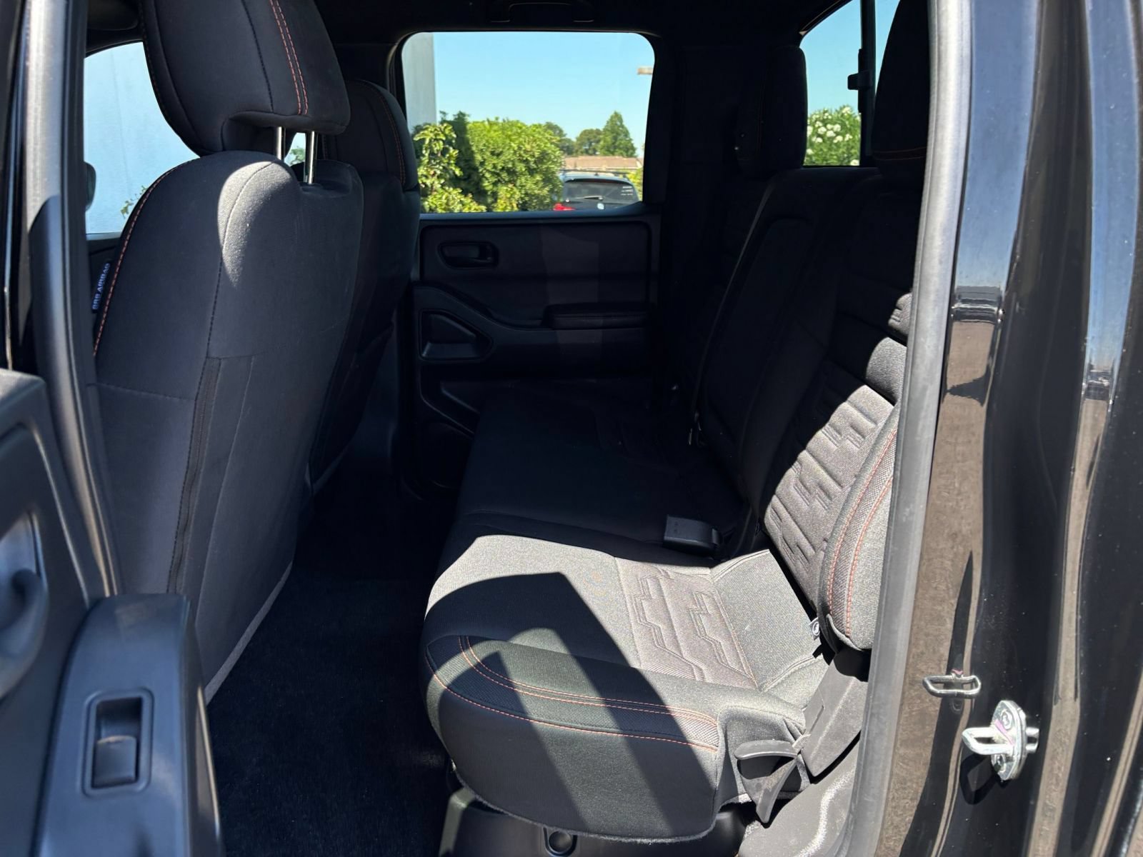 Used 2026 Nissan Frontier PRO-4X AWD/4WD image 27