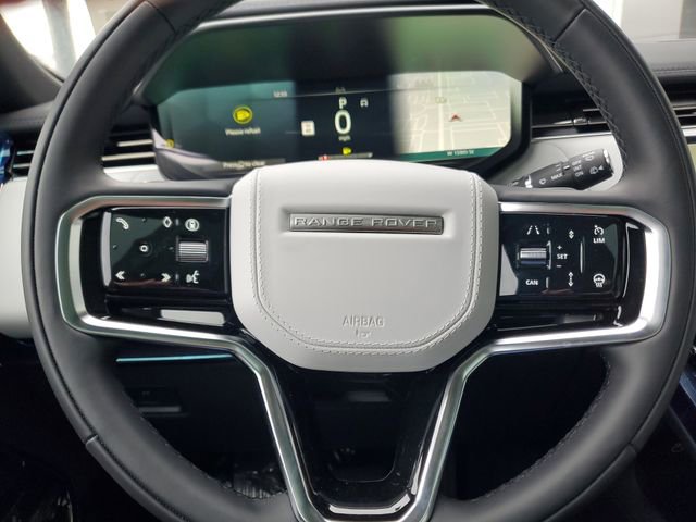 Used 2025 Land Rover Range Rover Sport SE image 23