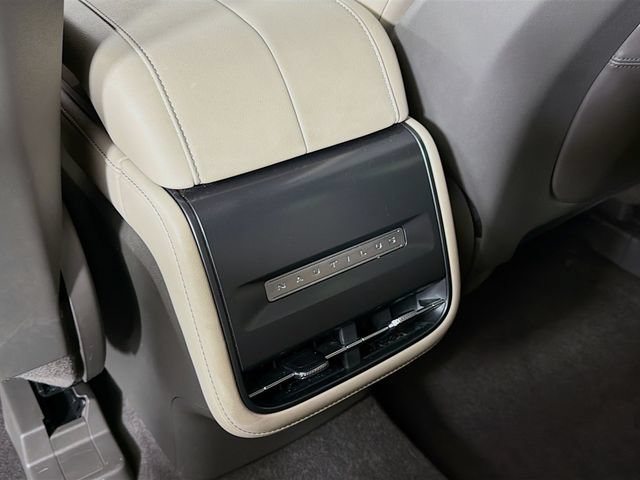 Certified 2024 Lincoln Nautilus Premier AWD/4WD image 30