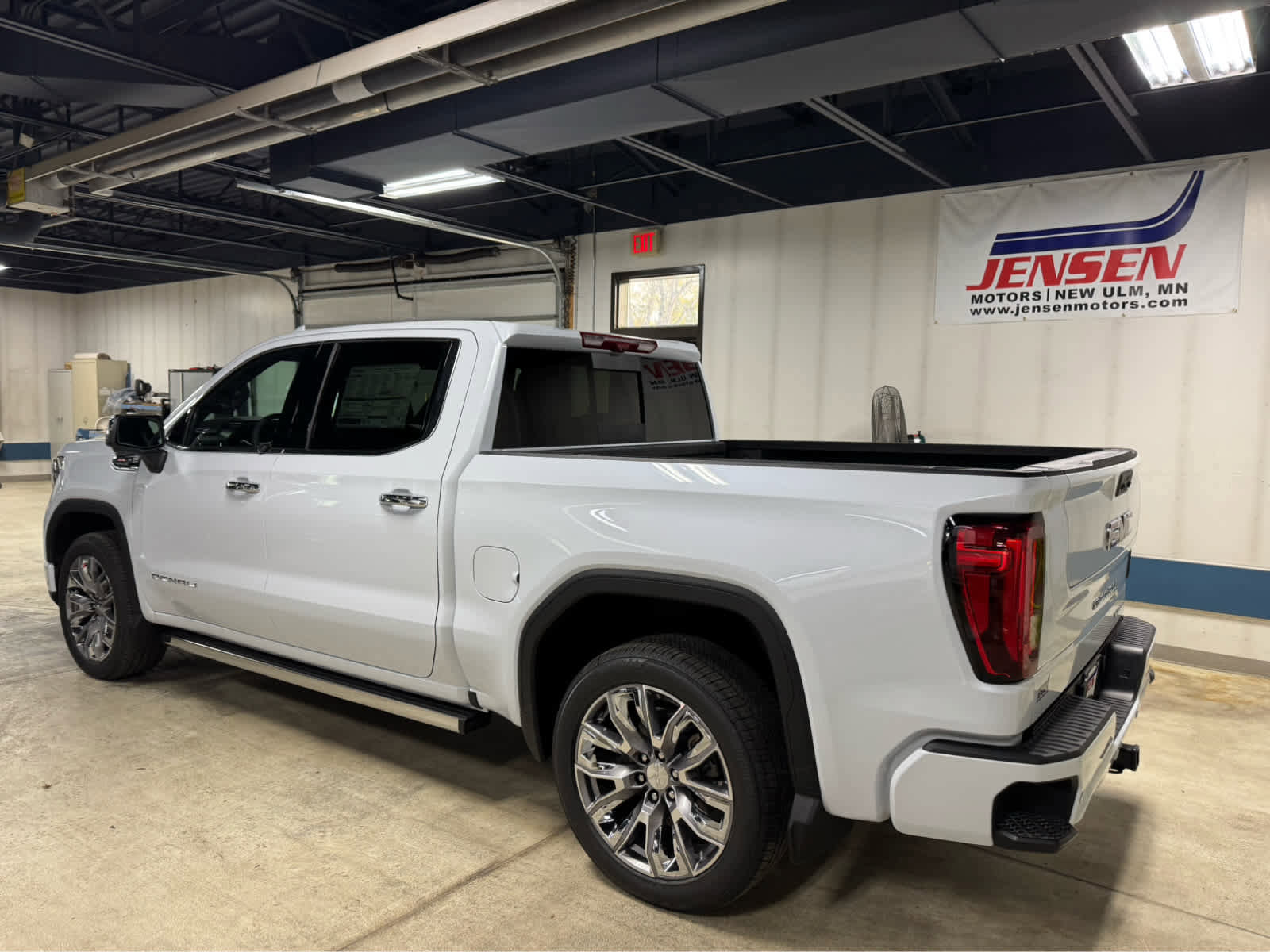 New 2026 GMC Sierra 1500 Denali image 5