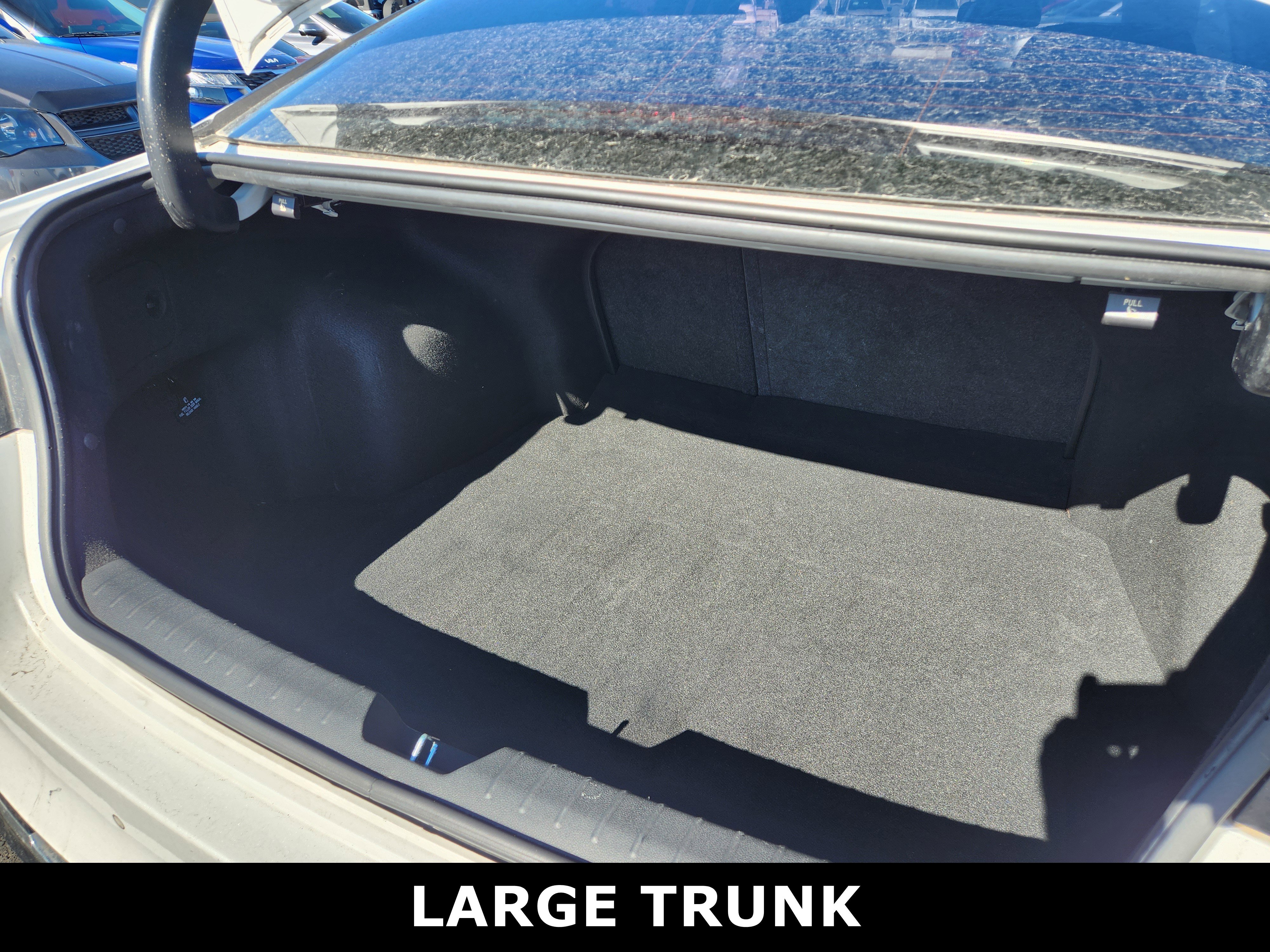 Used 2020 Kia Optima SE image 10