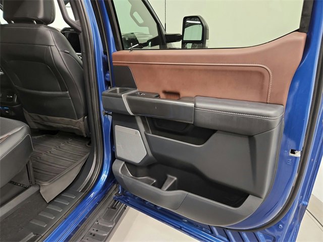 Used 2023 Ford F150 Lariat image 37