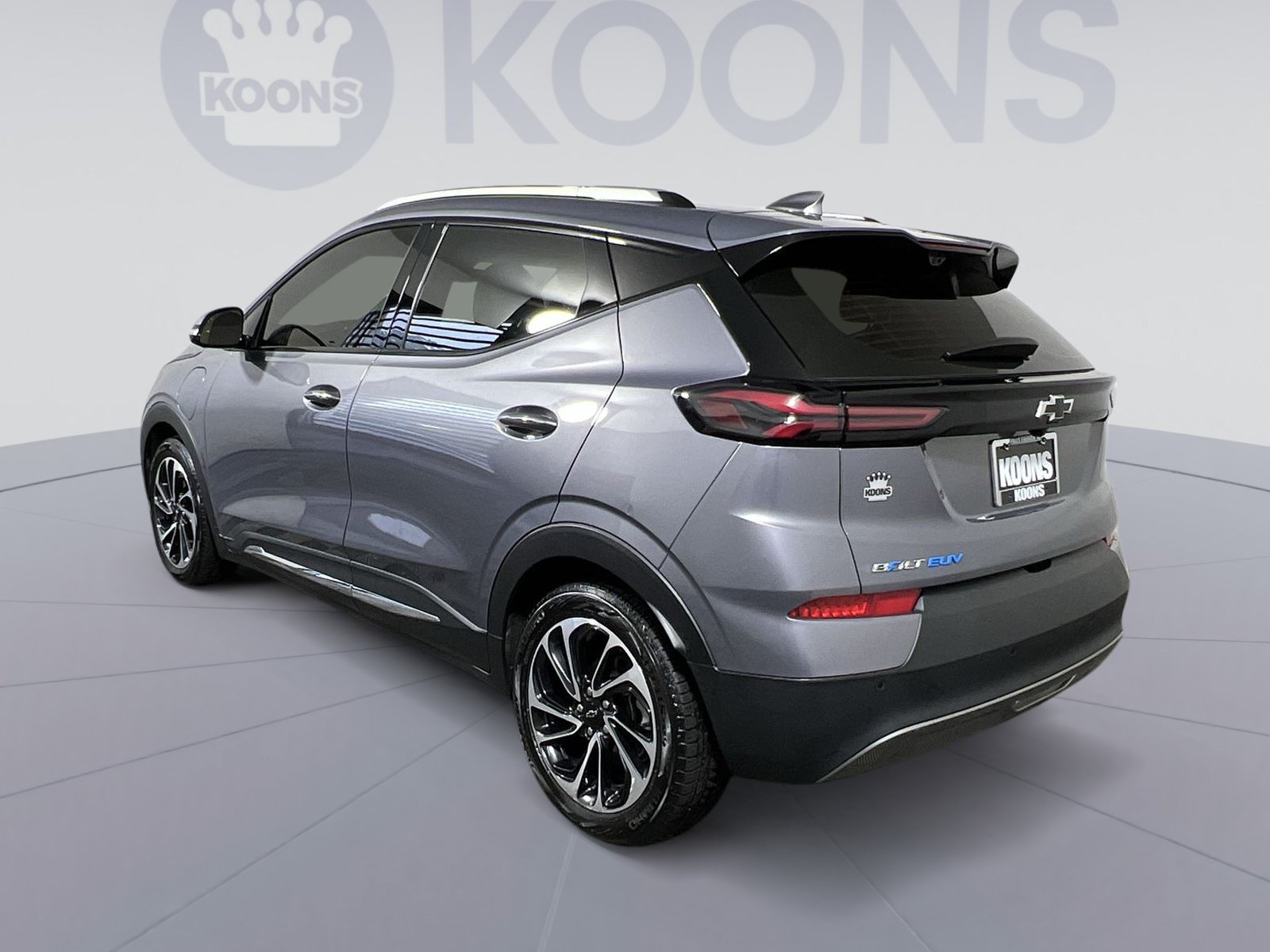 Used 2023 Chevrolet Bolt EUV Premier FWD image 8