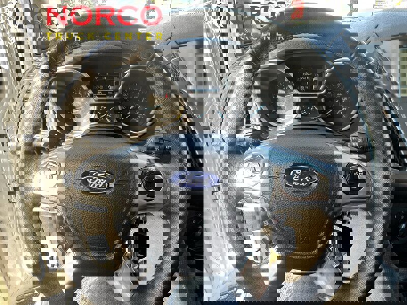 Used 2018 Ford Transit Connect XLT image 24