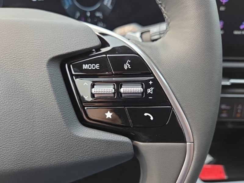 New 2026 Kia Niro Wind w/ Wind Preserve Package FWD image 31