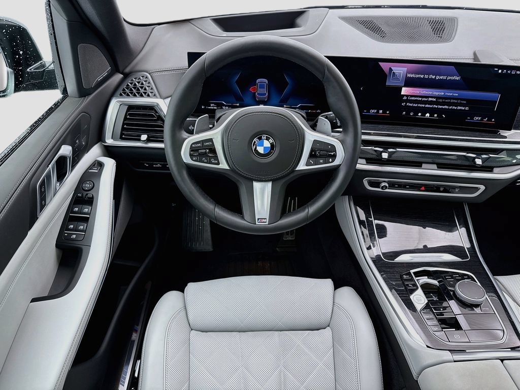 Certified 2026 BMW X5 xDrive40i w/ M Sport Package AWD/4WD image 10