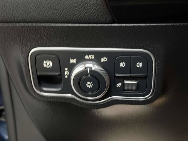 Used 2023 Mercedes-Benz GLA 250 4MATIC image 29