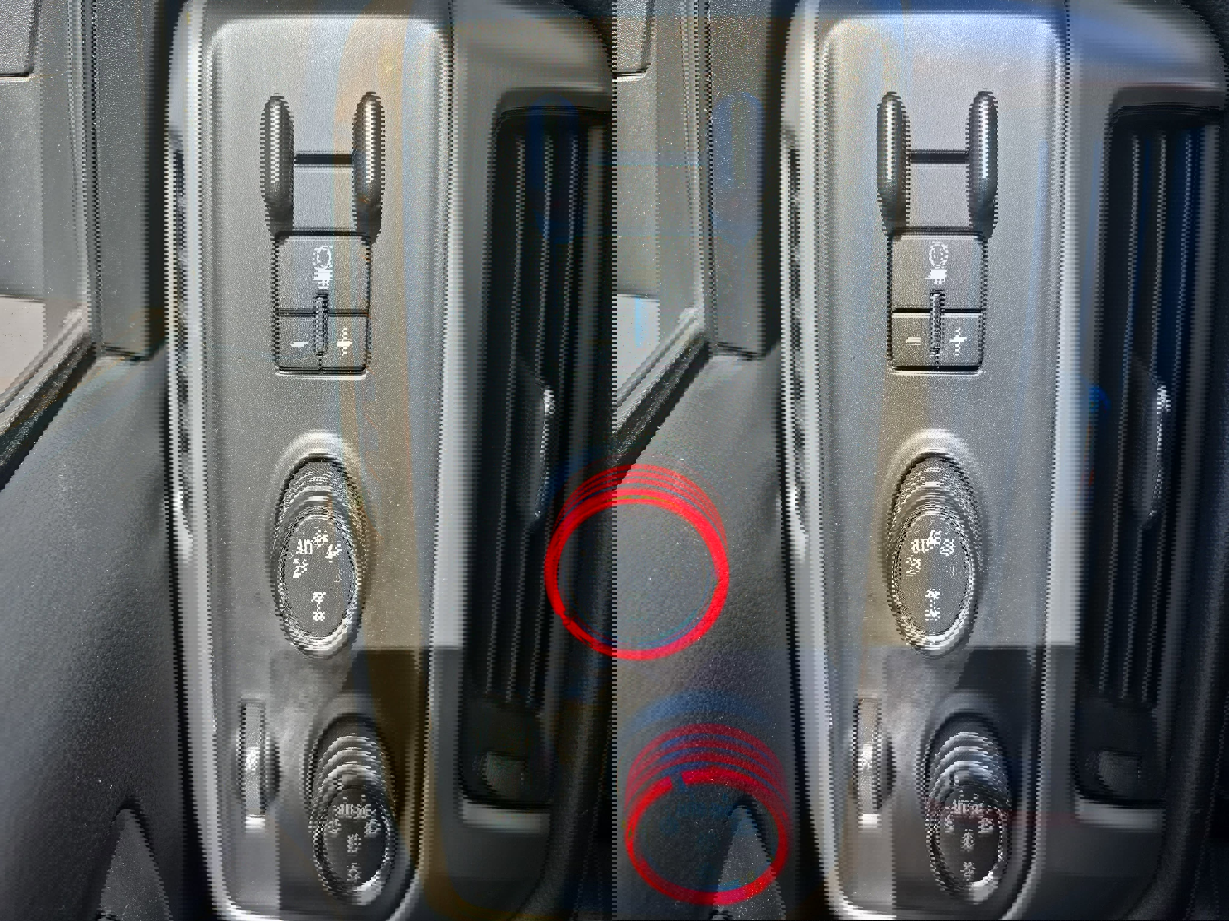 Used 2017 GMC Sierra 1500 Denali w/ Denali Ultimate Package image 22