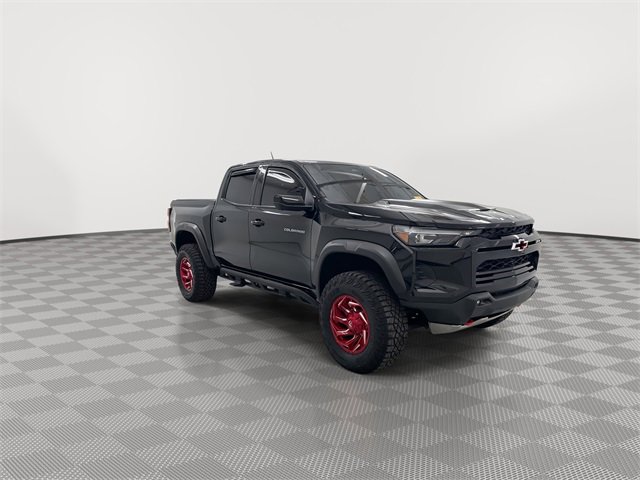 Used 2024 Chevrolet Colorado ZR2 w/ ZR2 Convenience Package III image 13