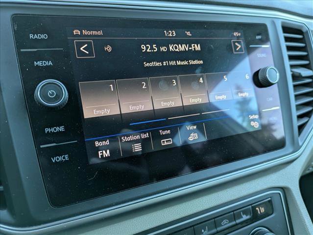 Used 2018 Volkswagen Atlas SE image 13