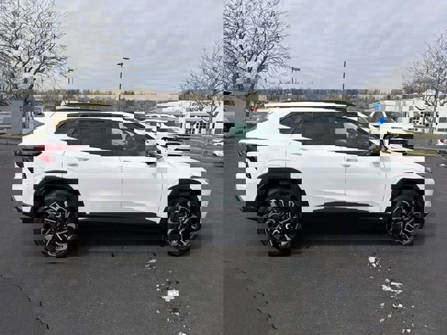 New 2026 Chevrolet Trax RS image 3