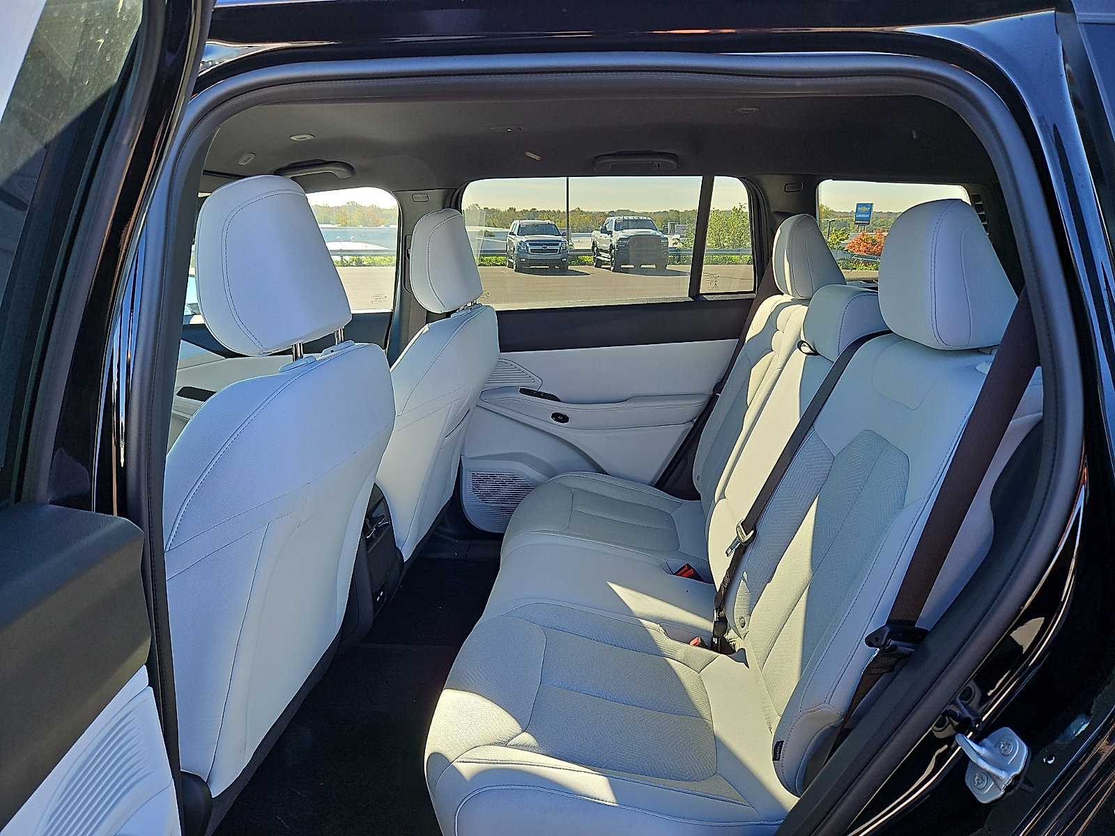 New 2026 Jeep Cherokee Laredo AWD/4WD image 5
