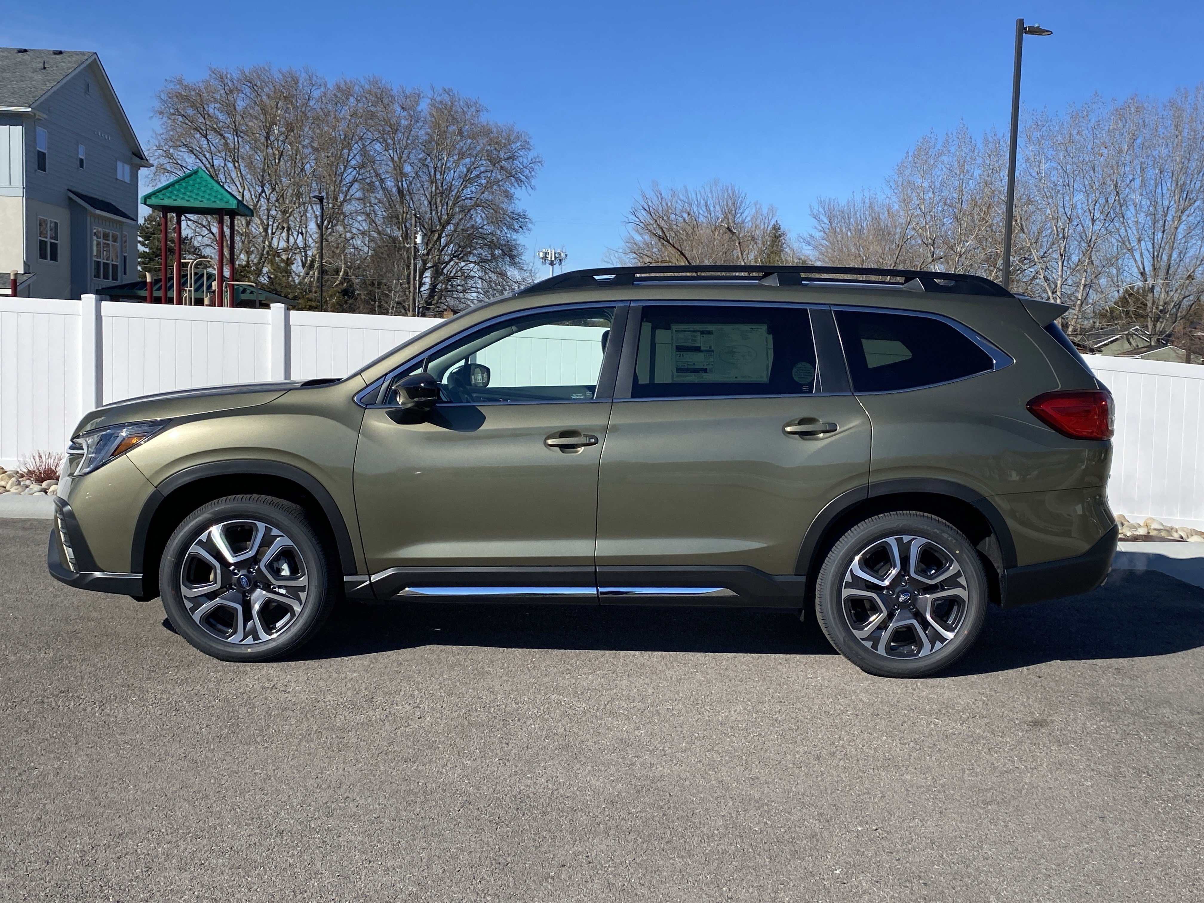 New 2026 Subaru Ascent Limited w/ Popular Package #2 AWD/4WD image 3