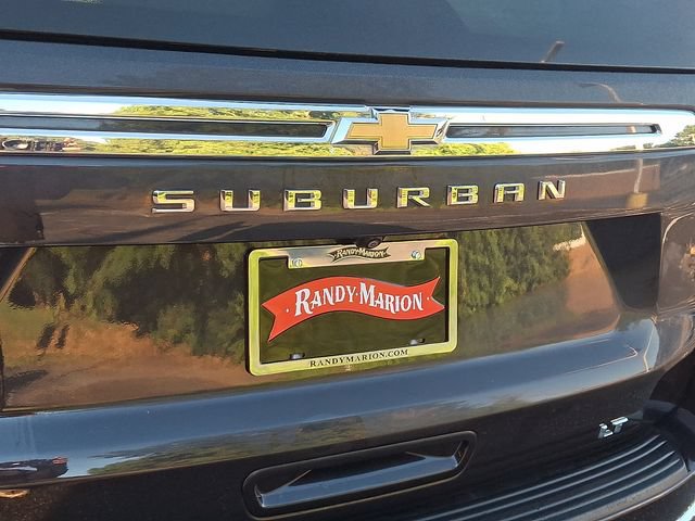 Used 2024 Chevrolet Suburban LT AWD/4WD image 30