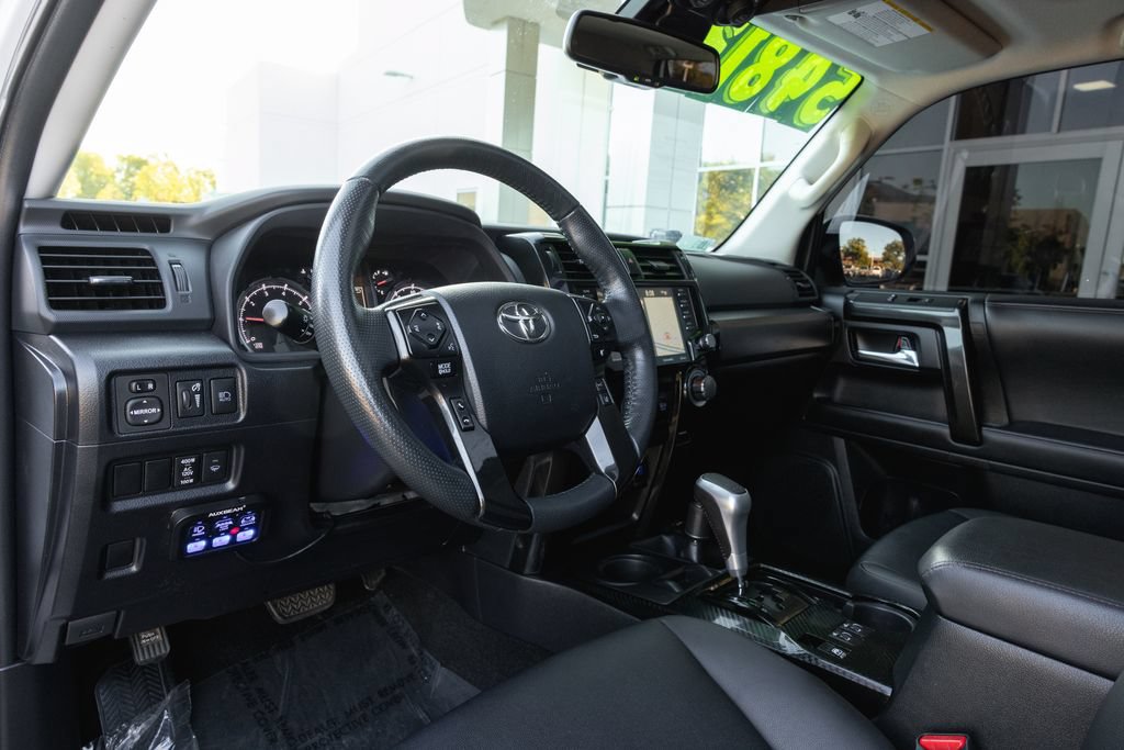 Used 2024 Toyota 4Runner TRD Off-Road Premium w/ Moonroof Package AWD/4WD image 11