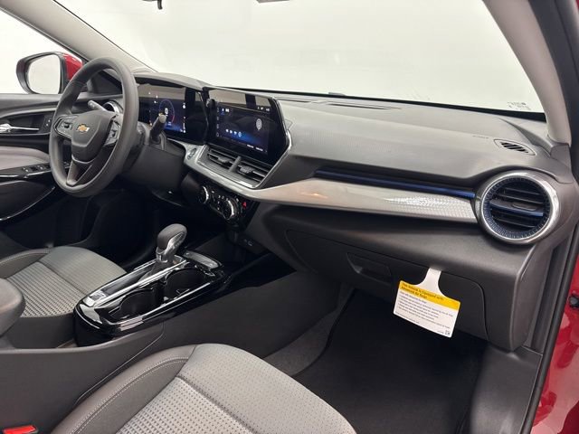 New 2026 Chevrolet Trax LT image 28