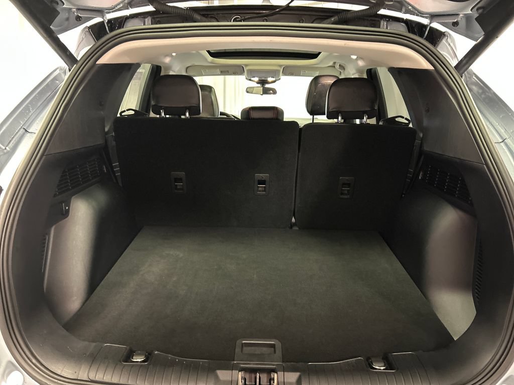 Used 2022 Ford Escape SEL w/ SEL Stealth AWD Package image 25
