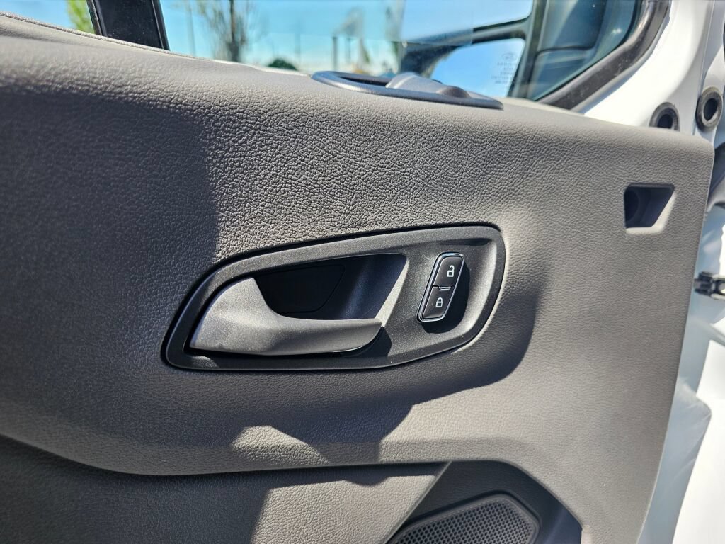 New 2026 Ford Transit 250 148 Medium Roof RWD image 16