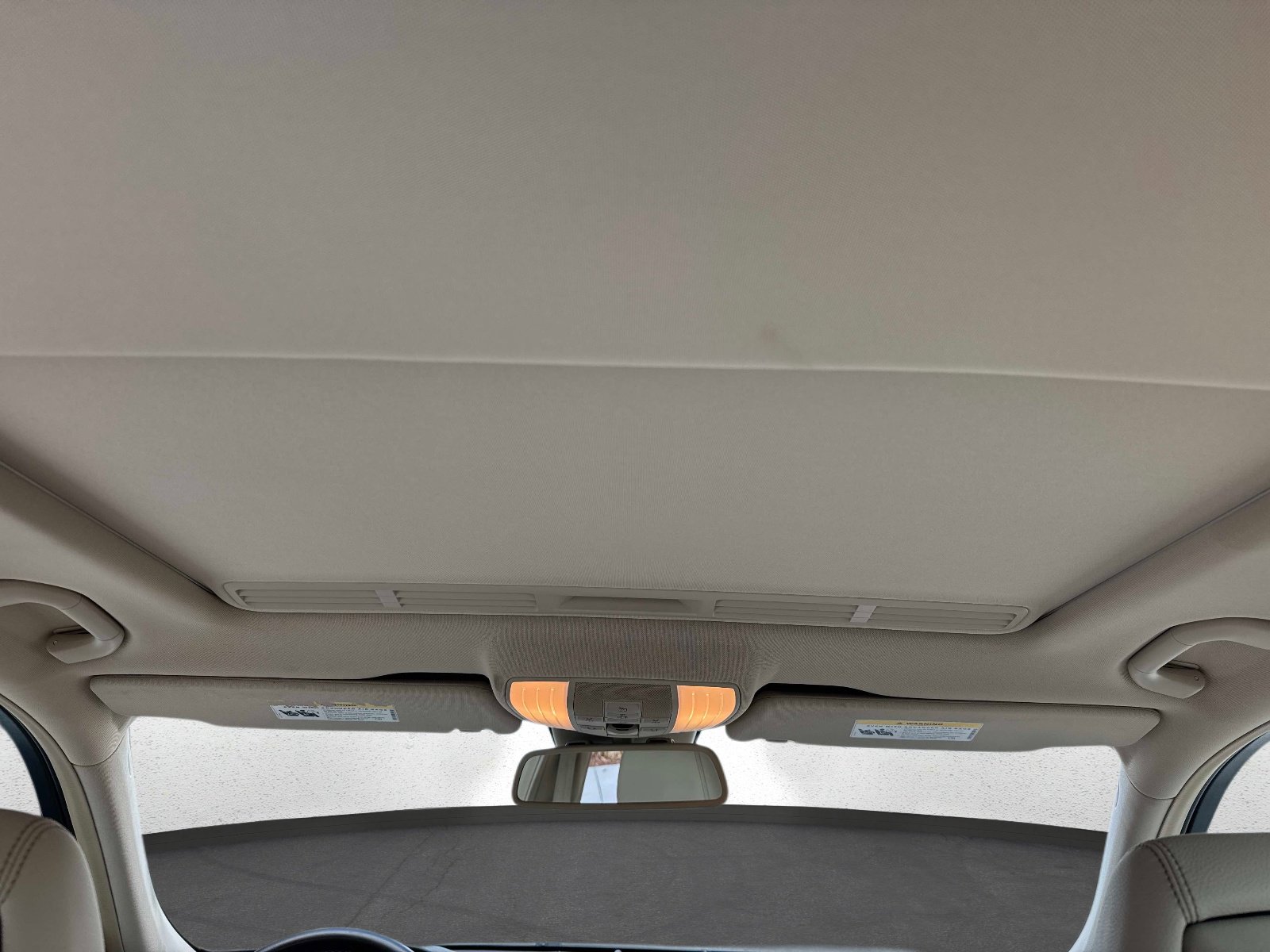 Used 2014 Mercedes-Benz E 350 Sedan image 16